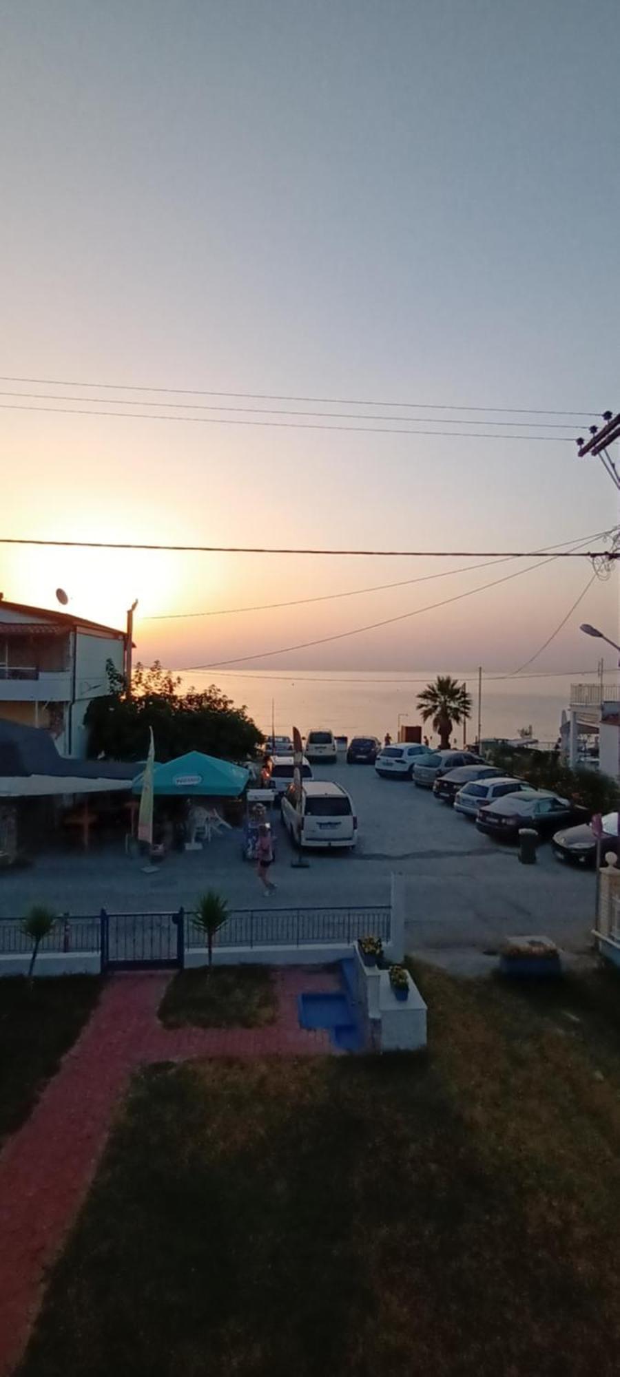 Mana Mia Seaside Apartments Leptokarya  Exterior foto